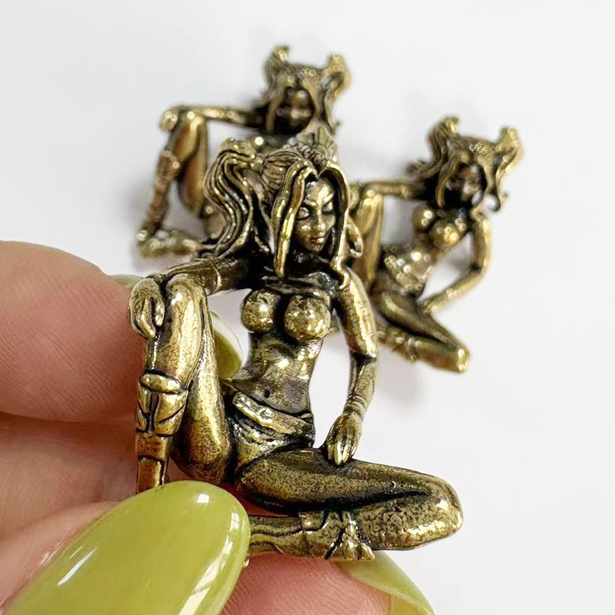 Beauty Girl Brass Knife Beads  - đánh giá và giá Paracord Bracelet