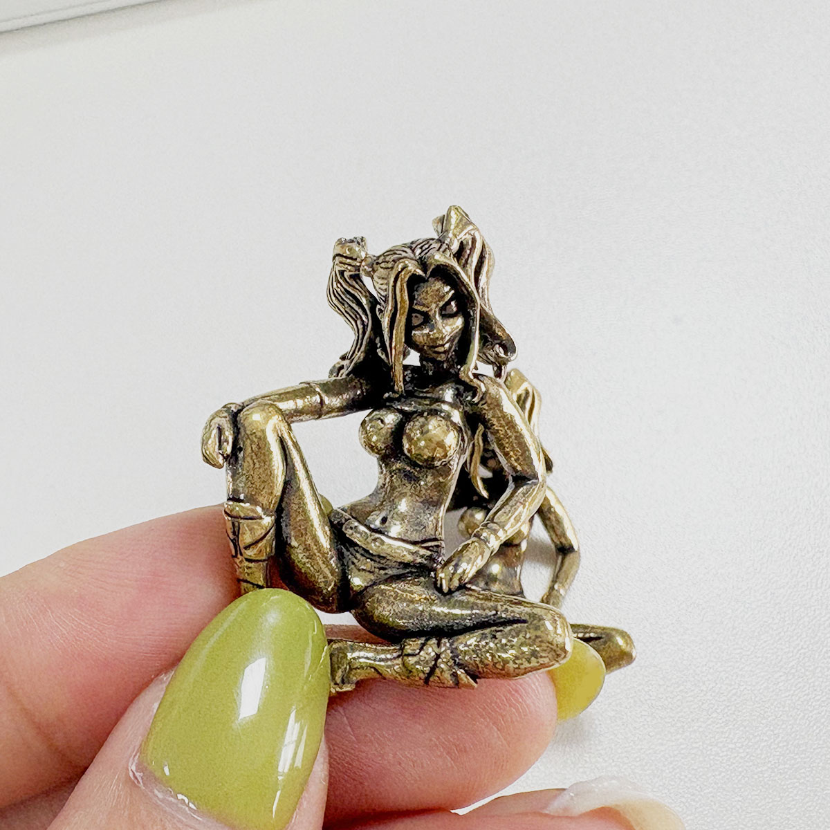 Beauty Girl Brass Knife Beads  - đánh giá và giá Paracord Bracelet