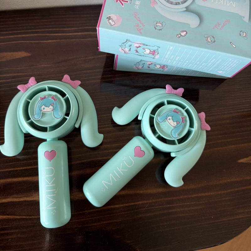 Hatsune Miku Mini Handheld Fan - đánh giá và giá Outdoor Camping Japan