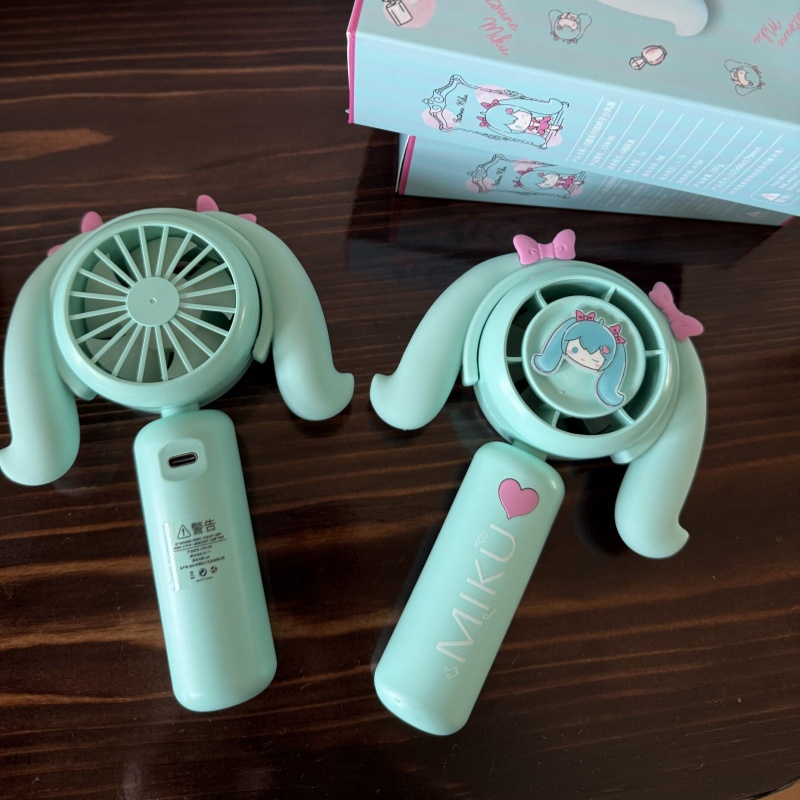 Hatsune Miku Mini Handheld Fan - đánh giá và giá Outdoor Camping Japan
