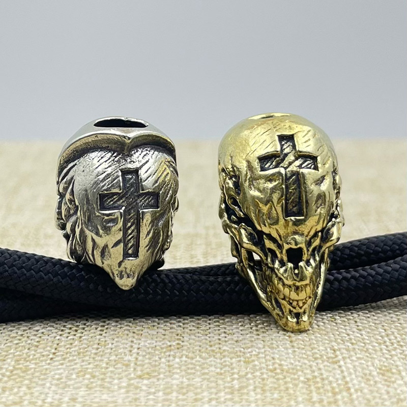 Brass Cross Skull Head Knife B - đánh giá và giá Paracord Bracelet